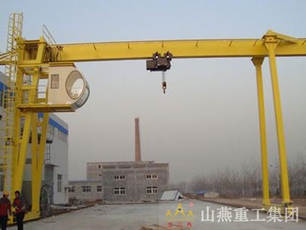 龍門(mén)起重機(jī)有哪些類(lèi)型？主要用途和特征是什么？